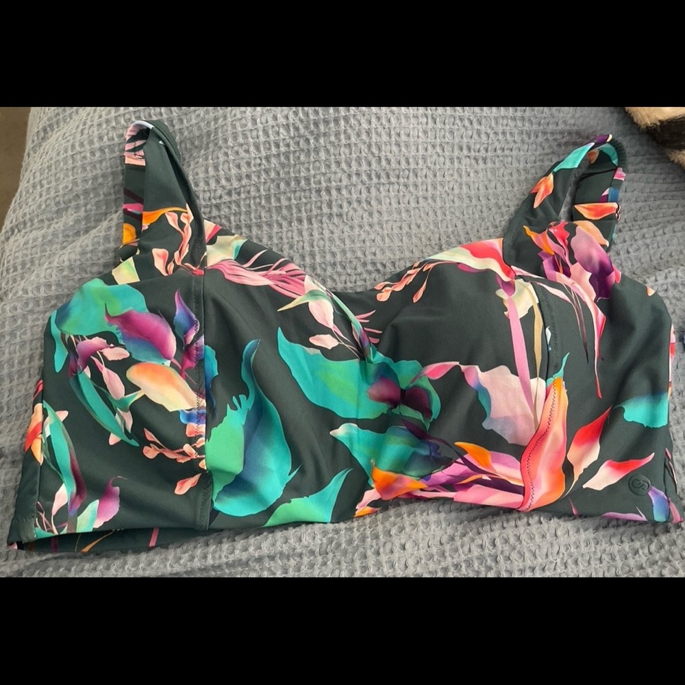 Calia swim